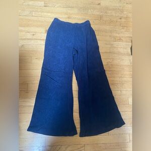 Suzi kondi navy terry cloth pants. Medium.